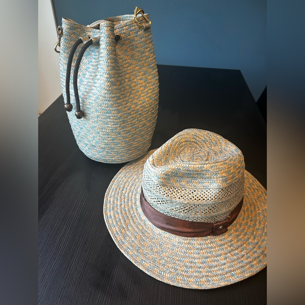 Handmade hat and bag 100% reed, water resistant